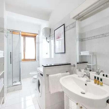 Cinecitta Apartment *